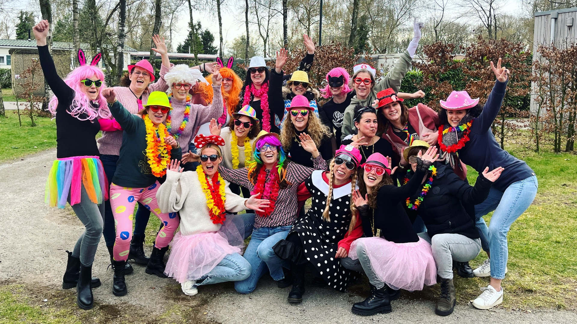 Vriendengroep op een vakantiepark heeft een lipdub workshop in Gelderland.