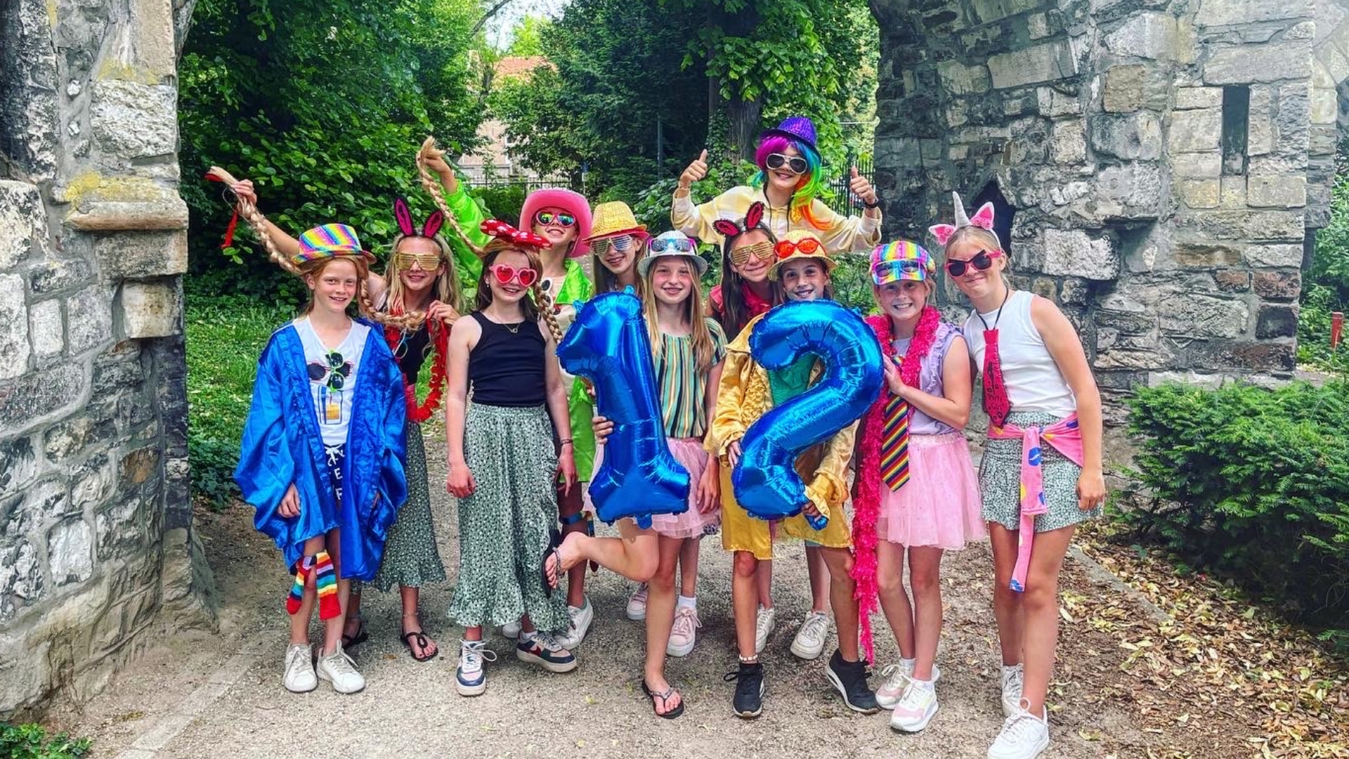 Lipdub activiteit tijdens een kinderfeestje.