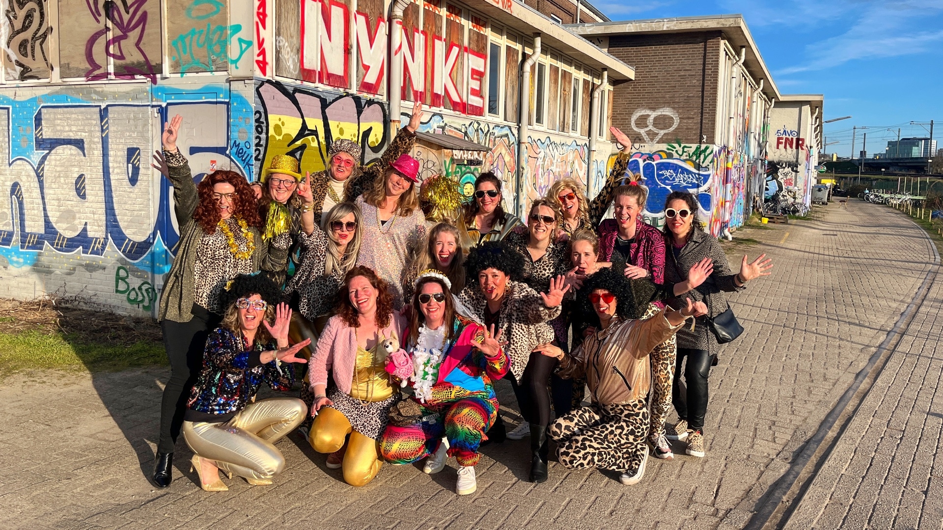 Lipdub videoclip op een graffiti locatie in Utrecht.